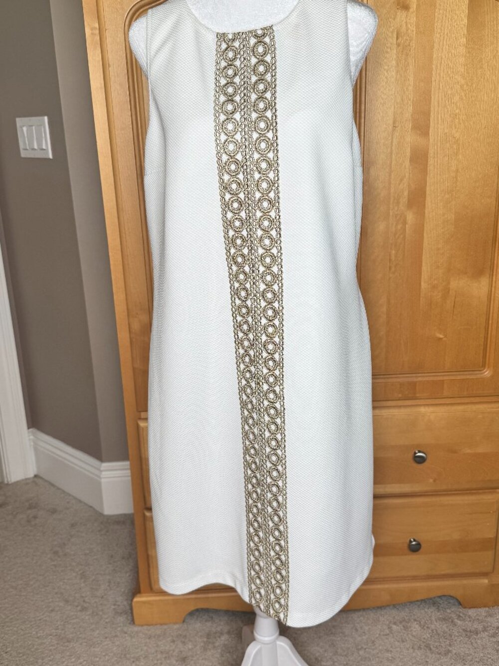 NWT Pappagallo Aline White and Gold Dress, Size L